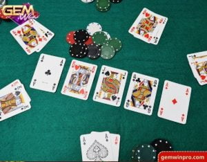 Hướng dẫn cách Straddle Poker như 1 chuyên gia cùng Gemwin