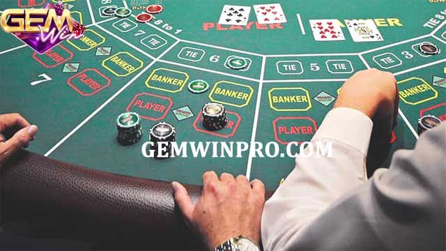 Cách chơi baccarat tại các cổng cược