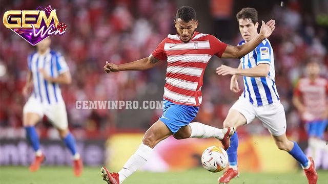 Nhận định phong độ hai đội Granada vs Sociedad